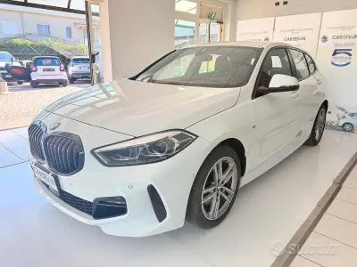 Usata BMW 118 M Sport 136 CV (100 kW) 2021 Bianco Utilitaria