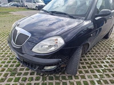 Nero Usata 2005 Lancia Ypsilon Utilitaria | 2500 € (Buon prezzo)