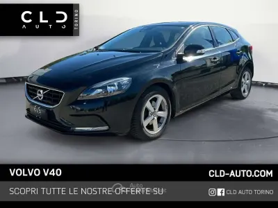 Usata Volvo V40 Summum 114 CV (83 kW) 2014 Nero Berlina