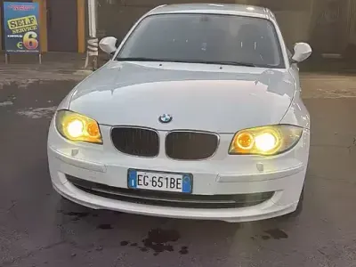 Usata BMW 116 116 CV (85 kW) 2010 Bianco Utilitaria