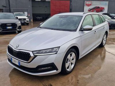 Usata Skoda Octavia Style 116 CV (85 kW) 2021 Argento Station wagon