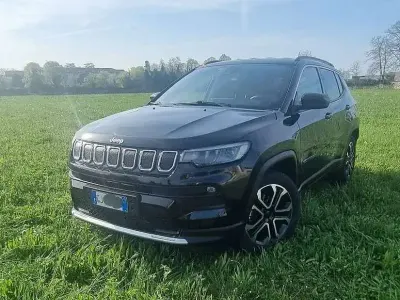 Usata Jeep Compass Limited 131 CV (96 kW) 2022 Nero SUV