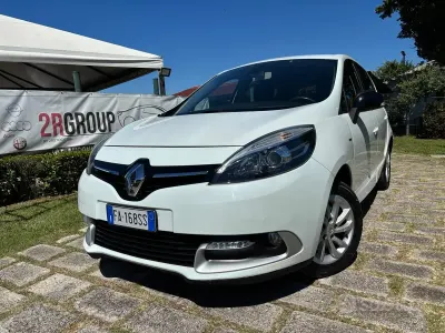 Usata Renault Scenic E-Tech LIMITED 95 CV (69 kW) 2015 Bianco Monovolume