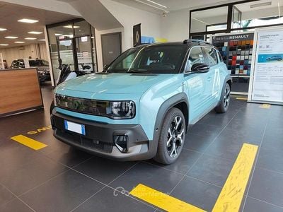 Nuova Renault R4 Komfort 110 kW (150 CV) 2025 Berlina