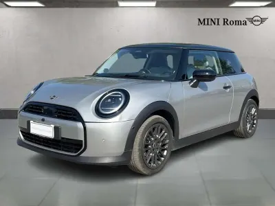Usata Mini Cooper Classic 156 CV (114 kW) 2024 Melting silver iii Utilitaria