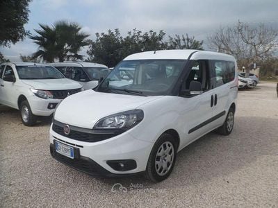 Usata Fiat Doblò 105 CV (77 kW) 2021 Bianco Monovolume