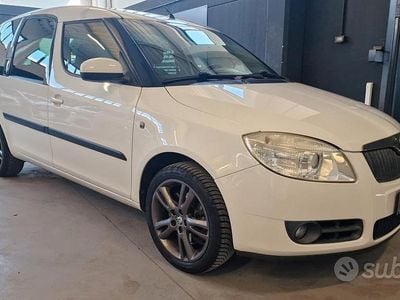 Brugt Skoda Roomster Comfort 105 HK (77 kW) 2008 Hvid MPV