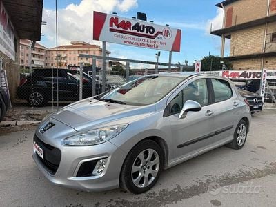 Usata Peugeot 308 93 CV (68 kW) 2012 Grigio Berlina
