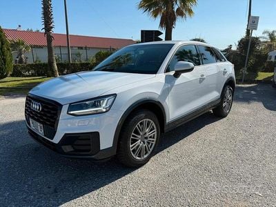 Begagnad Audi Q2 Sport 116 HK (85 kW) 2018 Vit SUV