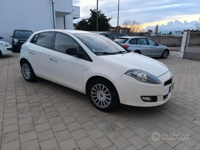 Usata Fiat Bravo 90 CV (66 kW) 2013 Bianco Utilitaria