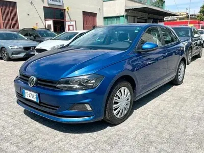Usata VW Polo Trendline 75 CV (55 kW) 2018 Blu Utilitaria