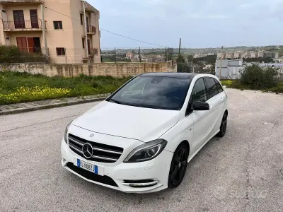 Usata Mercedes B200