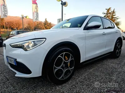 Usata Alfa Romeo Stelvio Tech Edition 160 CV (117 kW) 2019 Bianco SUV