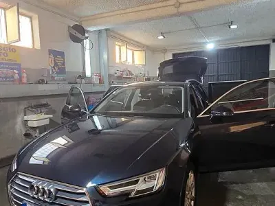 Usata Audi A4 Business 150 CV (110 kW) 2018 Berlina