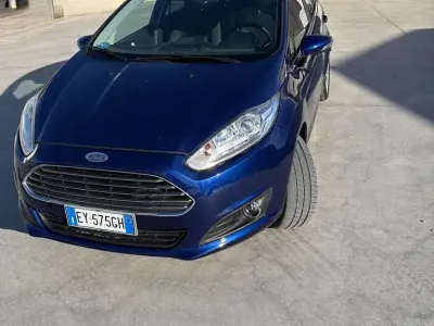 Usata Ford Fiesta Titanium 75 CV (55 kW) 2015 Utilitaria