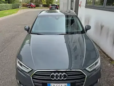 Usata Audi A3 Sport 150 CV (110 kW) 2018 Grigio Berlina