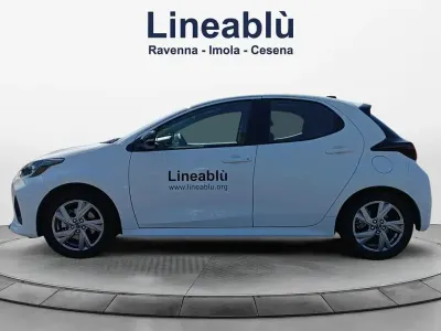 Usata Mazda 2 116 CV (85 kW) 2025 Lunar white Utilitaria