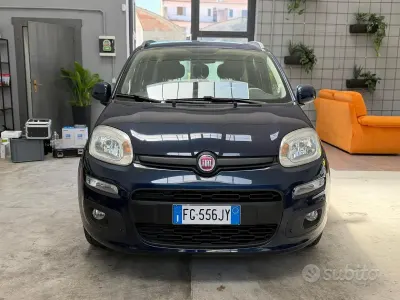 Usata Fiat Panda 69 CV (50 kW) 2016 Bluazzurro Utilitaria