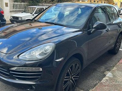 Usata Porsche Cayenne 2012 Nero SUV