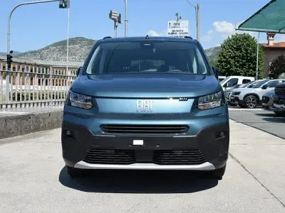 Nuova Fiat Qubo La Prima 130 CV (95 kW) 2026 Blu metallizzato