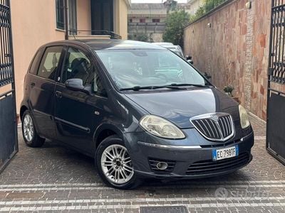 Usata Lancia Musa 2010 Grigio Monovolume