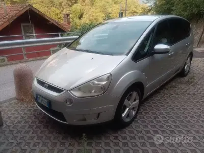 Usata Ford S-MAX 140 CV (102 kW) 2008 Monovolume
