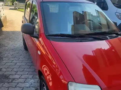 Usata Fiat Panda 75 CV (55 kW) 2010 Rosso Utilitaria
