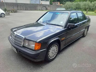 Usata Mercedes 190 185 CV (136 kW) 1985 Nero Berlina