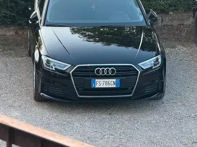 Usata Audi A3 116 CV (85 kW) 2018 Nero Berlina