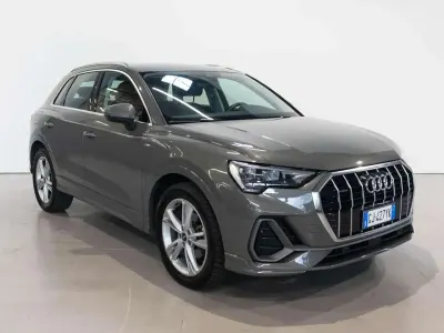 Usata Audi Q3 S-Line 150 CV (110 kW) 2022 Grigio chiaro SUV