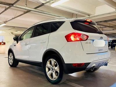 Usata Ford Kuga 163 CV (119 kW) 2011 Bianco SUV