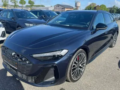 Nuova Audi S5 Ambiente 367 CV (269 kW) 2026 Blu/azzurro Station wagon
