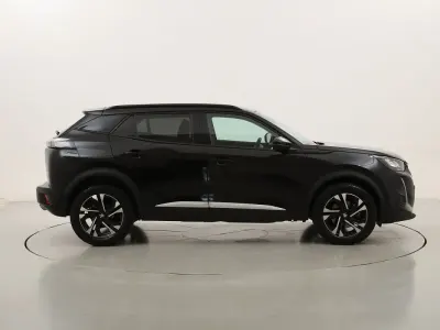 Usata Peugeot 2008 Allure 131 CV (96 kW) 2022 Neronero SUV