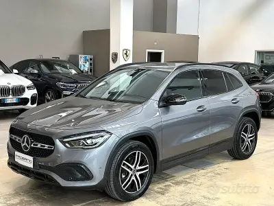 Occasion Mercedes GLA200 150 ch (110 kW) 2020 Gris SUV