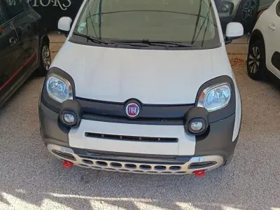 Usata Fiat Panda Cross Cross 69 CV (50 kW) 2018 Bianco Utilitaria