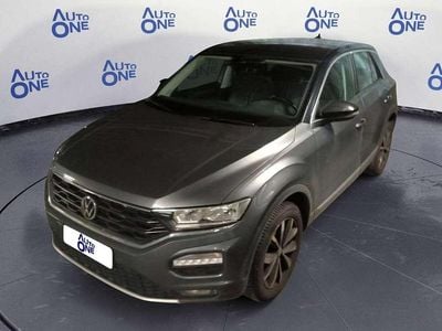Usata VW T-Roc Life 110 CV (80 kW) 2021 Blu/azzurro SUV