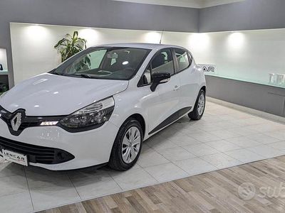 Usata Renault Clio IV 75 CV (55 kW) 2015 Bianco Berlina