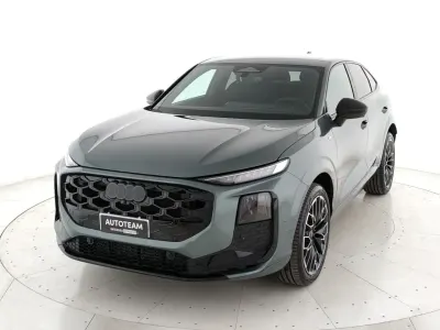 Nuova Audi Q3 Sportback S-Line 150 CV (110 kW) 2026 Verde SUV