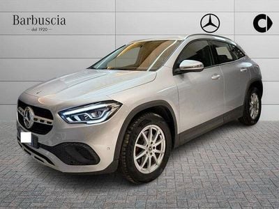 Usata Mercedes GLA200 Business 150 CV (110 kW) 2021 Argento SUV