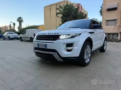 Usata Land Rover Range Rover evoque Dynamic 150 CV (110 kW) 2013 Bianco SUV