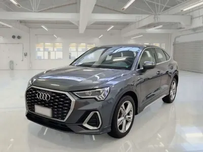 Usata Audi Q3 Sportback S-Line 150 CV (110 kW) 2020 Grigio SUV