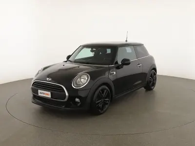 Usata Mini ONE 75 CV (55 kW) 2017 Nero Utilitaria