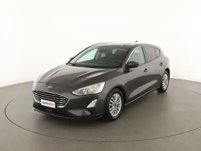 Usata Ford Focus Titanium 120 CV (88 kW) 2019 Grigio