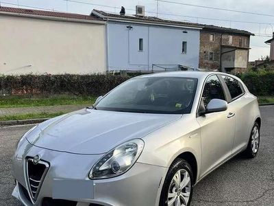 Usata Alfa Romeo Giulietta Progression 140 CV (102 kW) 2011 Utilitaria