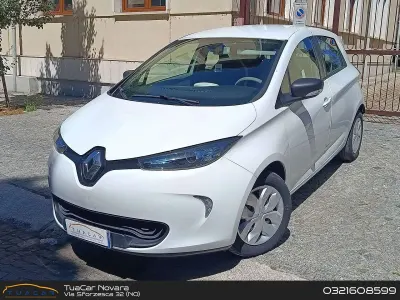 Usata Renault Zoe Life 67 kW (92 CV) 2018 Bianco Utilitaria