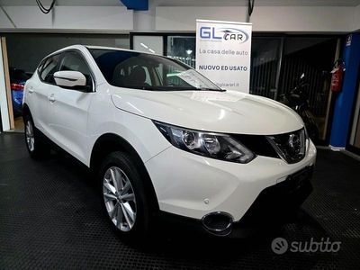 Usata Nissan Qashqai Acenta 110 CV (80 kW) 2017 Bianco SUV