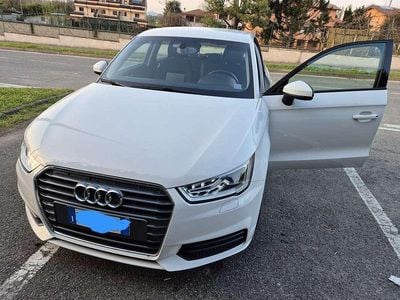 Usata Audi A1 Sportback Ambiente 82 CV (60 kW) 2016 Utilitaria
