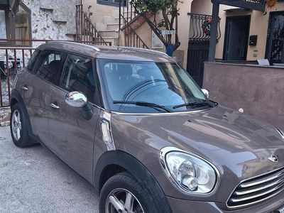 Usata Mini Countryman 122 CV (89 kW) 2013 Marrone SUV
