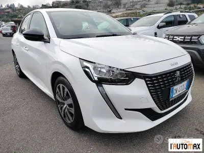 Usata Peugeot 208 Active 102 CV (75 kW) 2023 Bianco Utilitaria