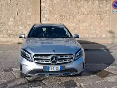 Begagnad Mercedes GLA200